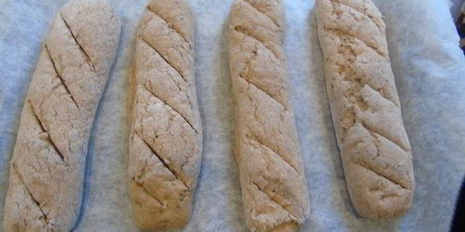 Рецепт цельнозерновых мини-багетов без соли