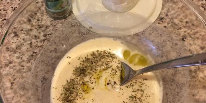 Рецепт закусочного хлеба с сулугуни