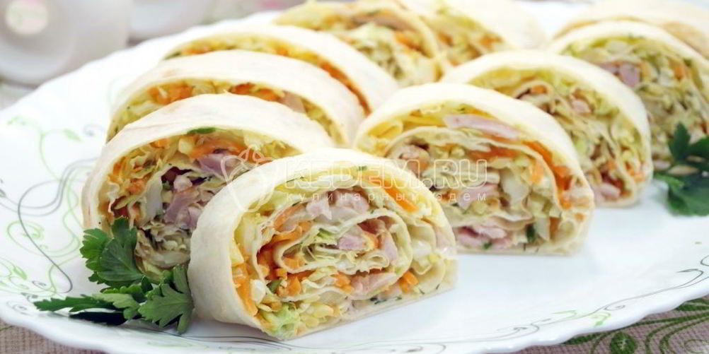 Как приготовить быструю закуску из лаваша