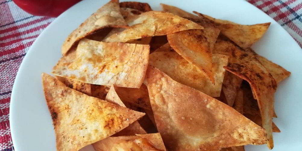 Как приготовить чипсы из лаваша с копченой паприкой