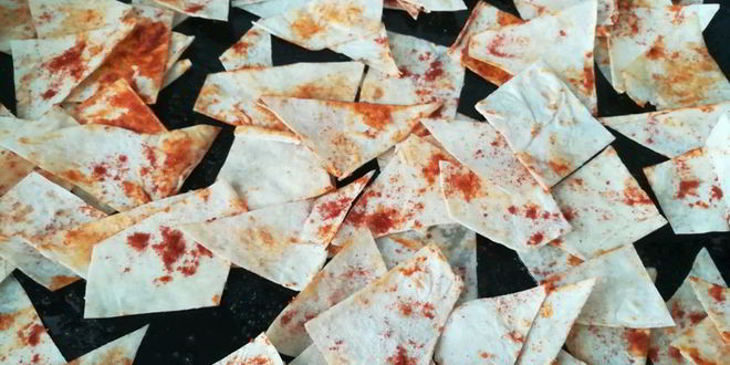 Рецепт чипсов из лаваша с копченой паприкой