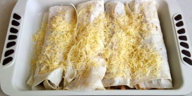 Рецепт фаршированного овощами лаваш в духовке