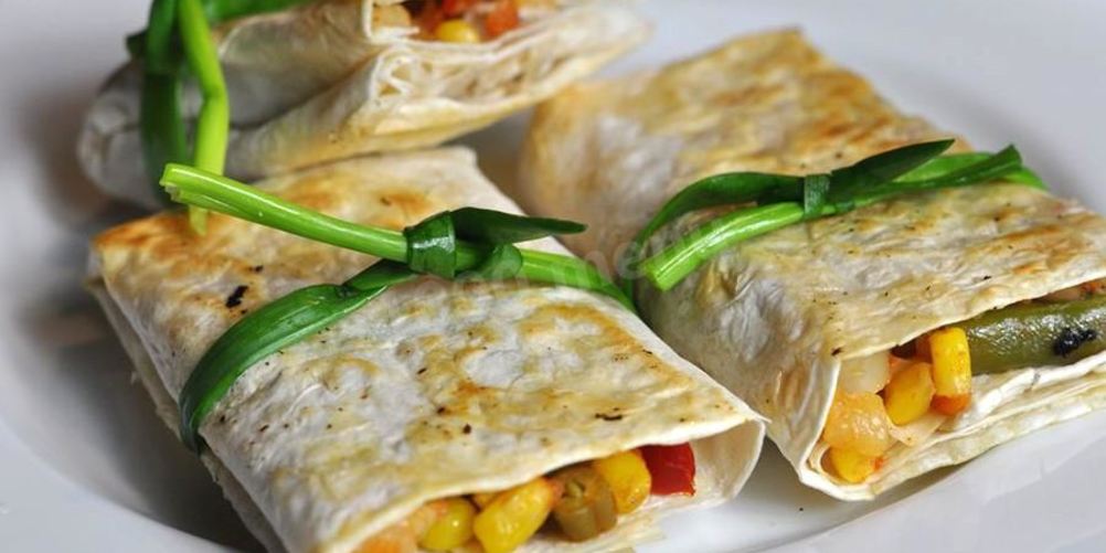 Как приготовить итальянскую овощную смесь в лаваше