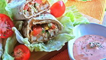 Рецепт Курицы с овощами в лаваше