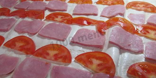 Рецепт лаваша с колбасой и сыром