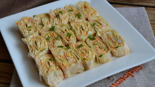 Рецепт Рулетиков из лаваша с корейской морковкой