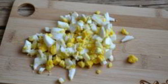 Рецепт рулетиков из лаваша с корейской морковкой