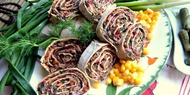 Рецепт закуски из фасоли в лаваше сытная