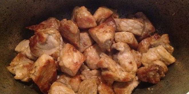 Рецепт фасоли с овощами и мясом на пшеничной лепешке