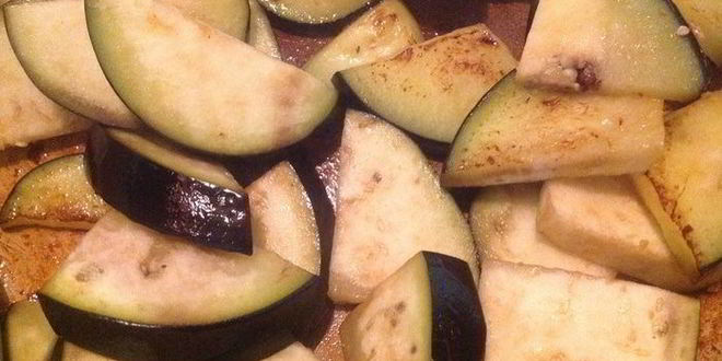 Рецепт фасоли с овощами и мясом на пшеничной лепешке