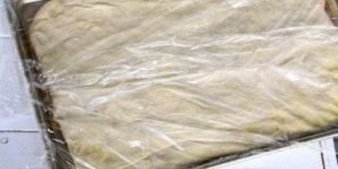 Рецепт фокаччи с маслинами и розмарином