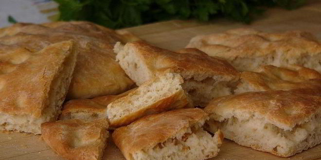 Рецепт говяжьих котлет на лепешке пиде