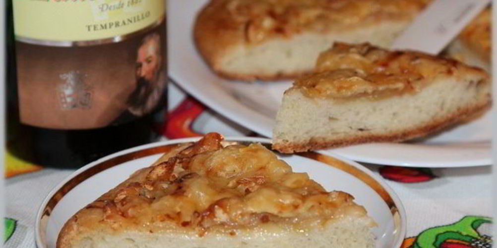 Как приготовить лепешку с яблоком и сыром