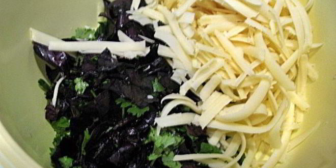 Рецепт лепешки с зеленью и моцареллой