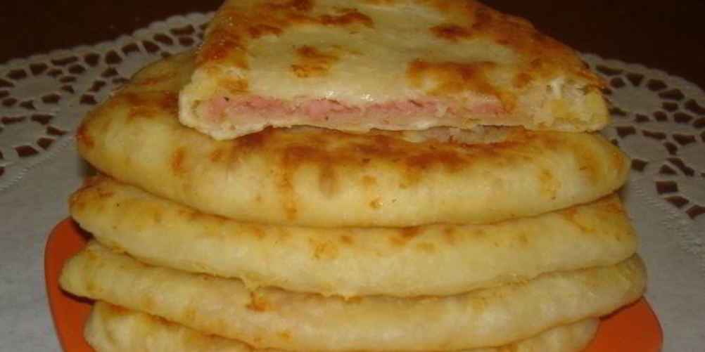 Как приготовить лепешки с ветчиной и сыром