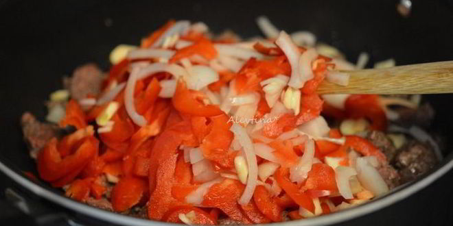 Рецепт обеда на лепешке