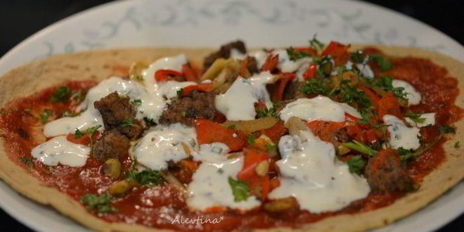 Рецепт обеда на лепешке