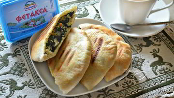 Рецепт Питы с сыром и шпинатом