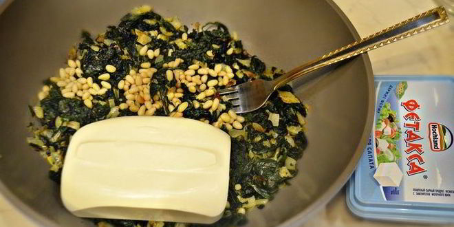 Рецепт питы с сыром и шпинатом