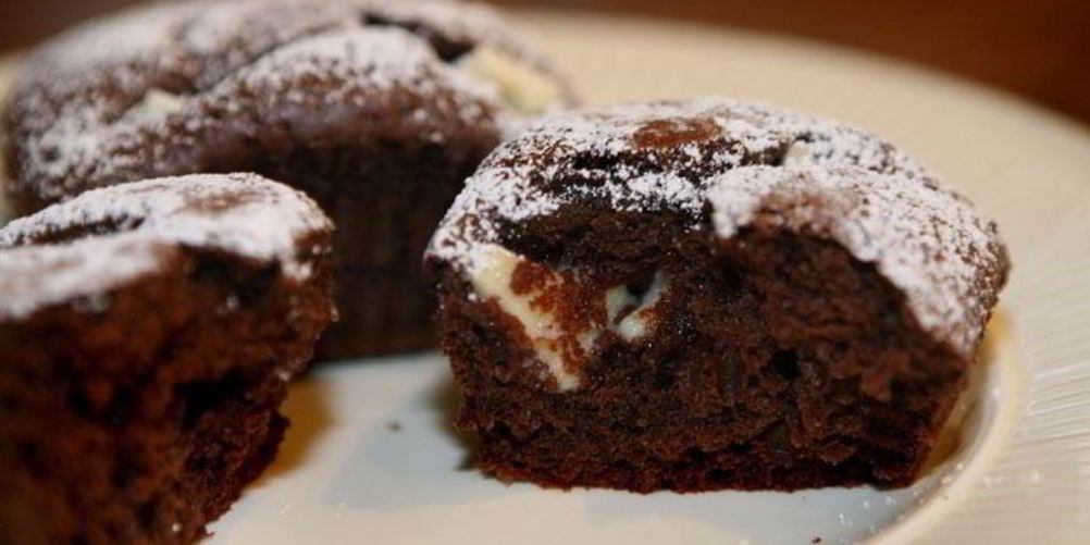 Как приготовить кофейных маффинов с черным и белым шоколадом