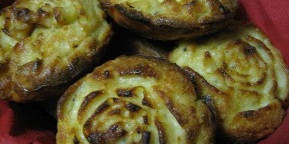 Как приготовить маффинов с сыром и чесноком