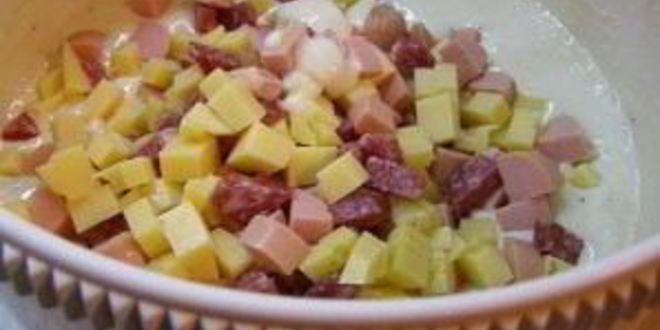 Рецепт маффинов с сыром и колбасой