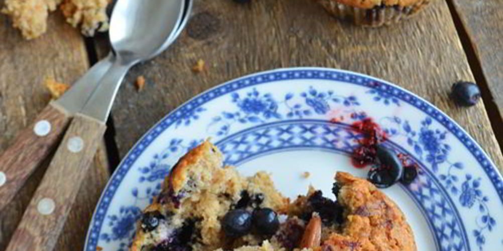 Как приготовить сочных маффинов с черникой