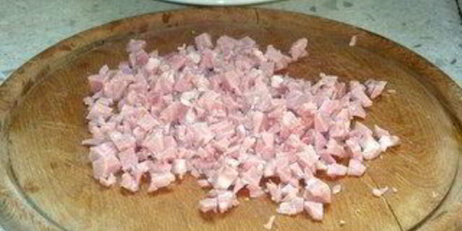 Рецепт закусочных маффинов с ветчиной