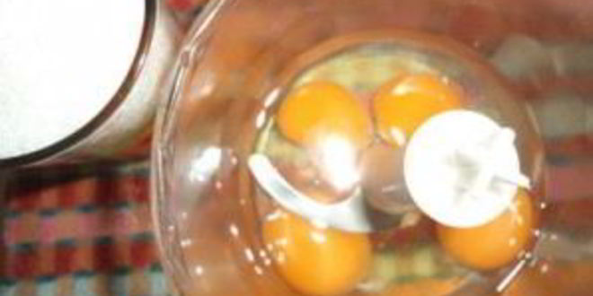 Рецепт манника на густой сметане в мультиварке