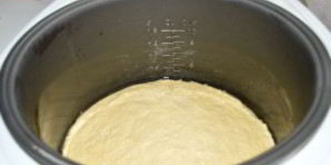 Рецепт манника на густой сметане в мультиварке