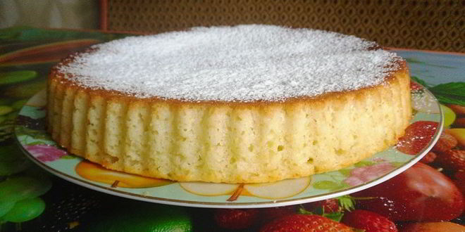 Рецепт манника на кефире с яблоками