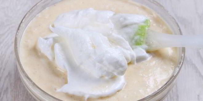 Рецепт манника с черной смородиной