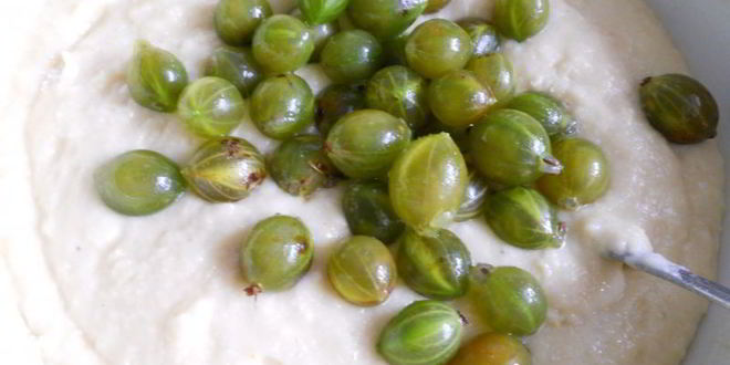 Рецепт манника с крыжовником