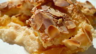 Рецепт Манника с персиками