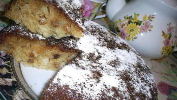 Рецепт Нежного манника с яблоками и изюмом