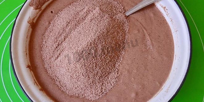 Рецепт шоколадного манника на кефире