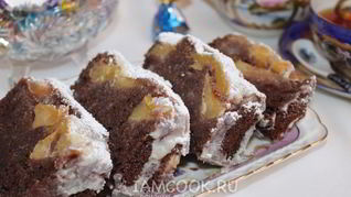 Рецепт Шоколадного манника с яблоками