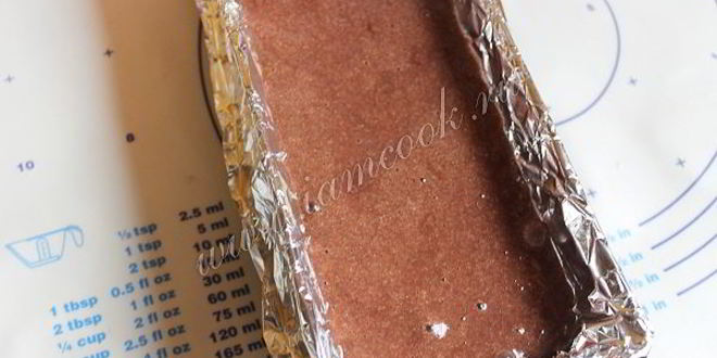 Рецепт шоколадного манника с яблоками