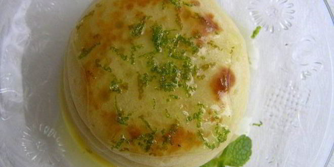 Рецепт апельсиновых оладий с лаймовым соусом