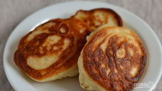 Рецепт Оладушек на дрожжах и молоке