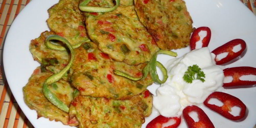Как приготовить оладьи из кабачков
