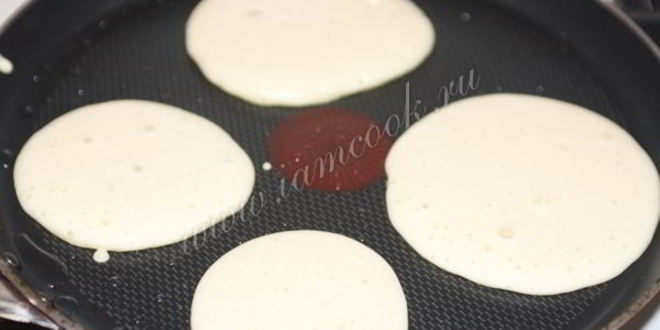 Рецепт оладий на кефире с содой