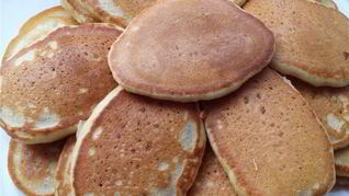 Рецепт Оладий на ряженке пышные