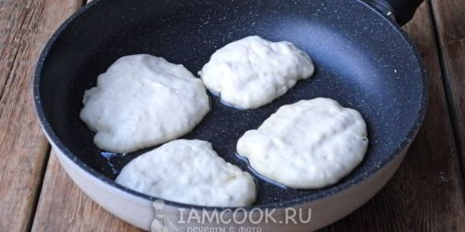 Рецепт оладий на воде без яиц и дрожжей