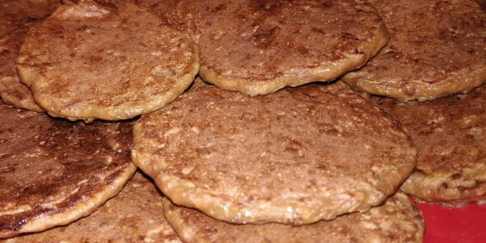 Как приготовить печеночные оладьи на сметане