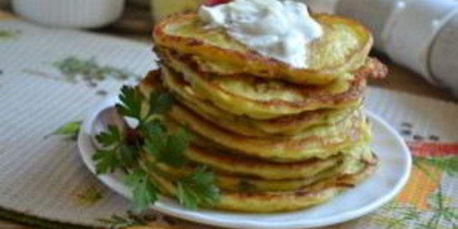Рецепт пышных оладий из кабачков