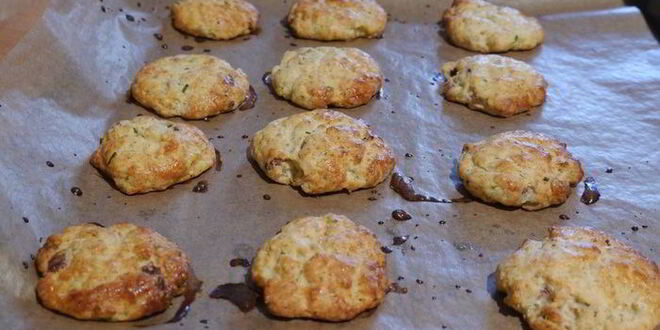 Рецепт картофельного печенья с сыром и грудинкой