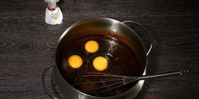 Рецепт корично-гвоздичного печенье с леденцовыми окошками