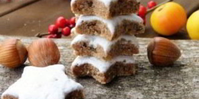 Рецепт новогоднего печенья с корицей и миндалем