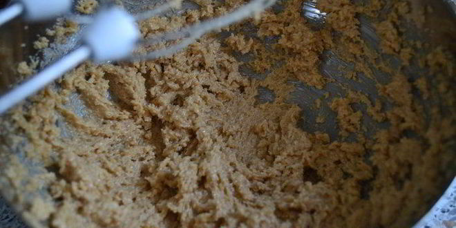 Рецепт овсяного печенья с изюмом и кусочками шоколада